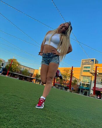Leaked Thea hail private photo viral onlyfans
