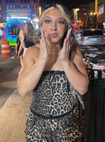 Leaked Thea hail private photo viral onlyfans