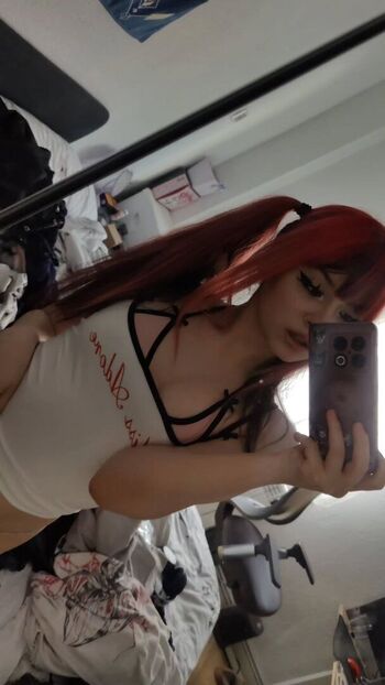 Leaked Theakaleina private photo viral onlyfans