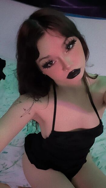 Leaked Theakaleina page private photo viral onlyfans