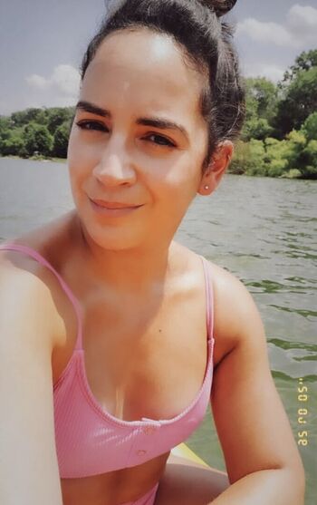 Leaked Theanniepotts private photo viral onlyfans