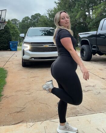 Leaked Thecourtneynielson private photo viral onlyfans