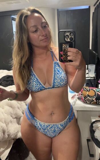 Leaked Thecourtneynielson private photo viral onlyfans