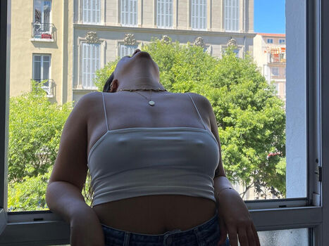 Leaked Thefarahdarwish private photo viral onlyfans