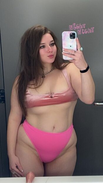 thejuicypeachxo