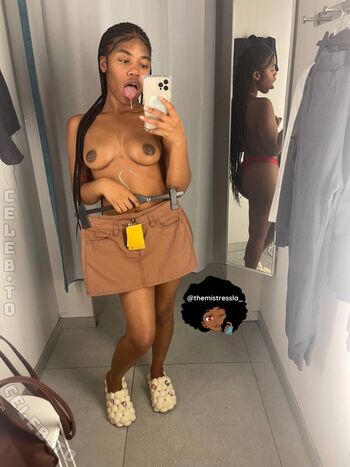 Leaked Themistressla private photo viral onlyfans