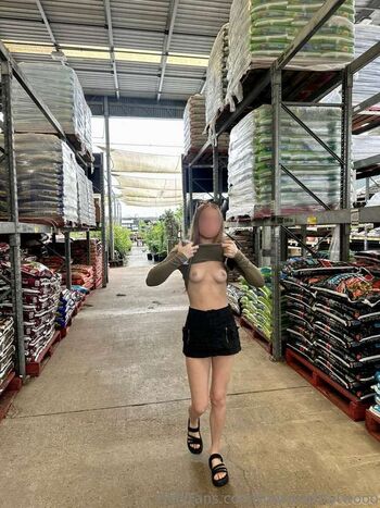 Leaked Thenaughtytwoo private photo viral onlyfans
