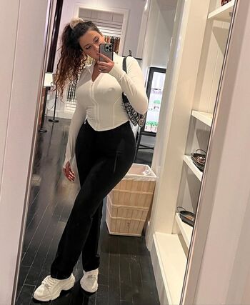 Leaked Theonlyone private photo viral onlyfans
