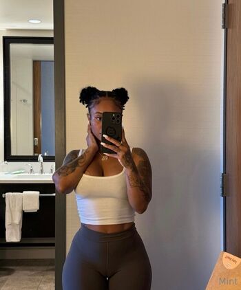 Leaked Therealbombshell mint private photo viral onlyfans