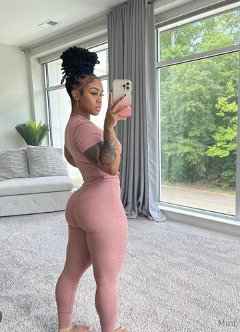 Leaked Therealbombshell mint private photo viral onlyfans