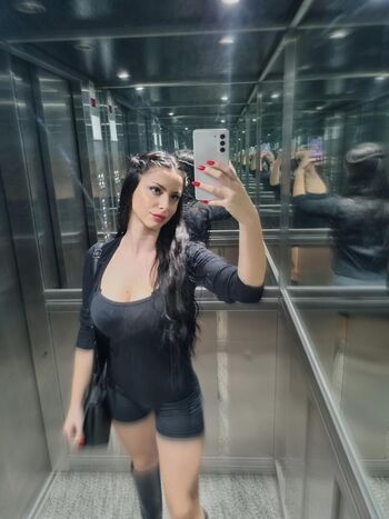 Leaked Therealcabrona page private photo viral onlyfans