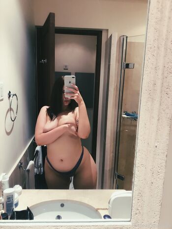 Leaked Therealhquinn private photo viral onlyfans