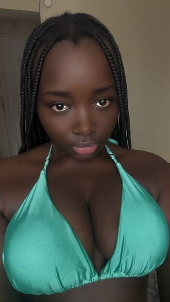 _therealmelaniee1
