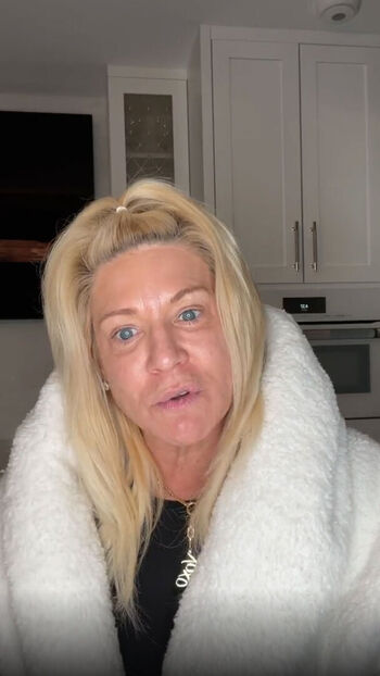 Theresa Caputo