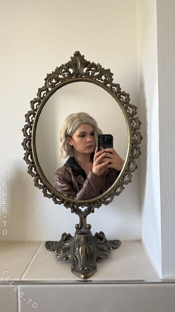 Leaked Therlyen page private photo viral onlyfans