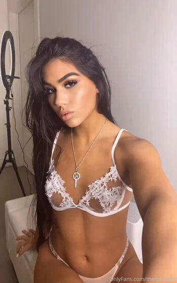 Leaked Therosaliaxo private photo viral onlyfans