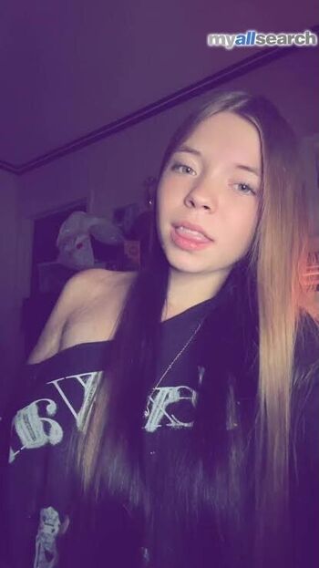 They_hate_lizzie16