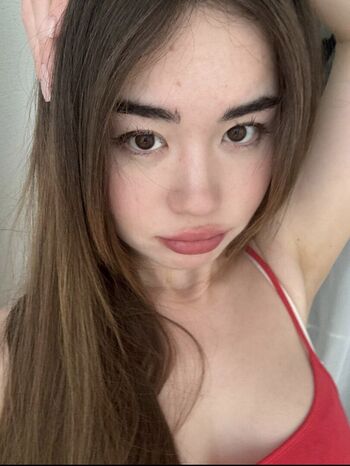 Leaked Theyloveaiza private photo viral onlyfans