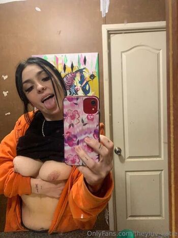 Leaked Theyluv katie private photo viral onlyfans