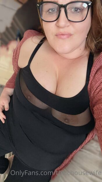 Leaked Thicchousewife private photo viral onlyfans