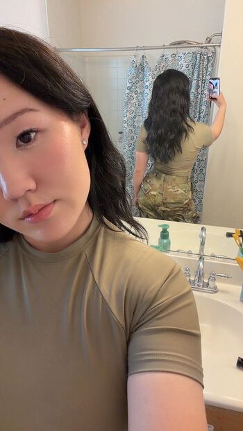 Leaked Thick asian women private photo viral onlyfans