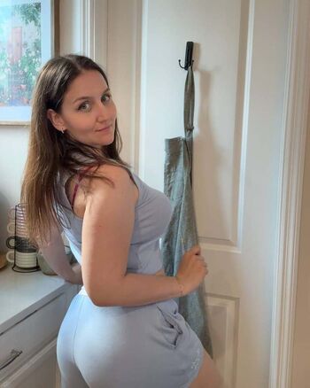Leaked Thighgirlelle private photo viral onlyfans