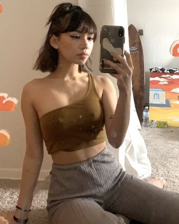 Leaked Thisbicthdied private photo viral onlyfans