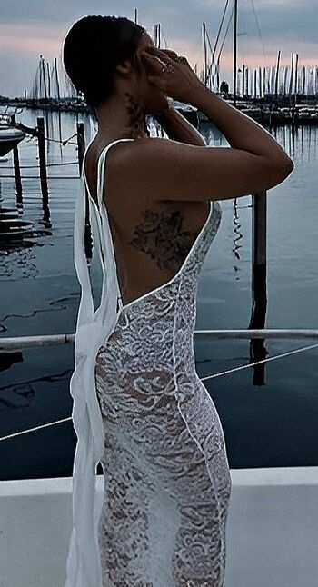 Leaked Thisislea private photo viral onlyfans