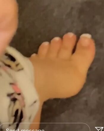 Leaked Tia louise daniels private photo viral onlyfans