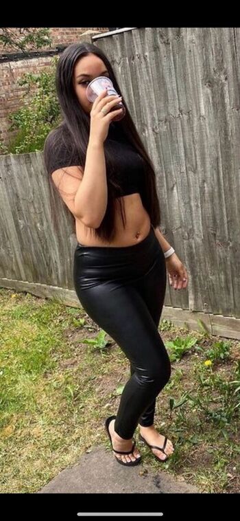 Leaked Tia louise private photo viral onlyfans