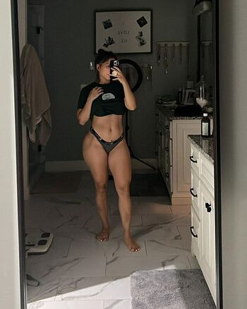 Tianna Gregory