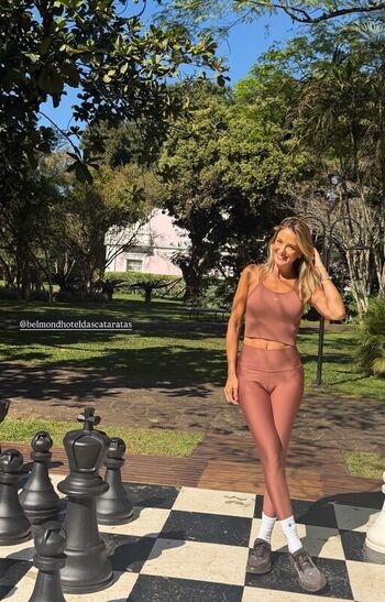 Ticiane Pinheiro