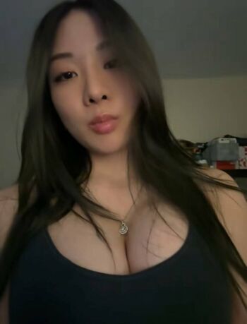 Leaked Tien le private photo viral onlyfans
