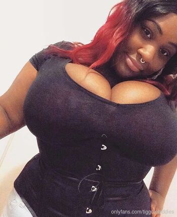 Leaked Tiggolebiddiess private photo viral onlyfans