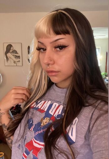Leaked Tiiinkkk page private photo viral onlyfans