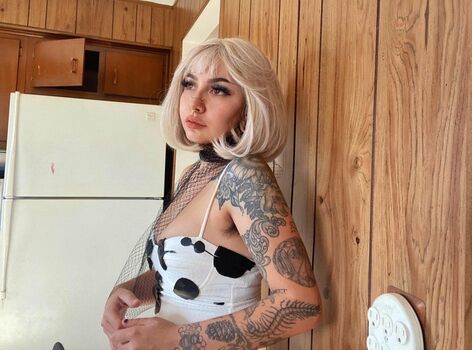 Leaked Tiiinkkk page private photo viral onlyfans