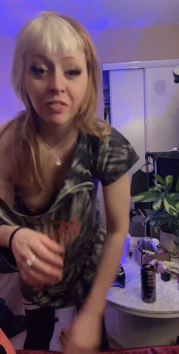 Leaked Tiktok live nipslips nudity private photo viral onlyfans