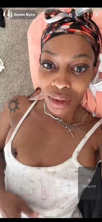 Leaked Tiktok live nipslips nudity private photo viral onlyfans