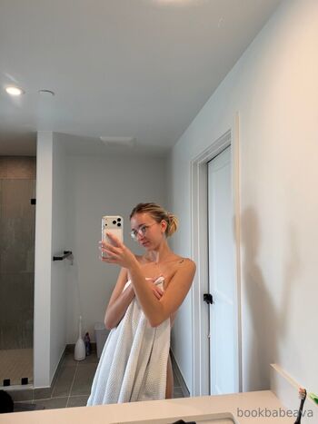 tinabellee