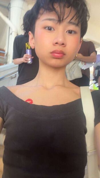 Leaked Tinglun su private photo viral onlyfans