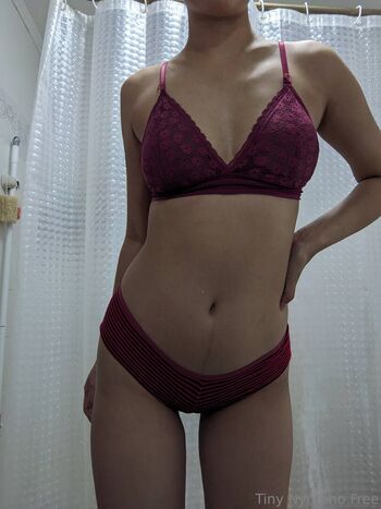 Leaked Tiny nympho free private photo viral onlyfans