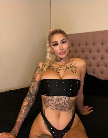 Leaked Tiny smallz private photo viral onlyfans