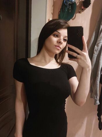 Leaked Tiny snoozie private photo viral onlyfans