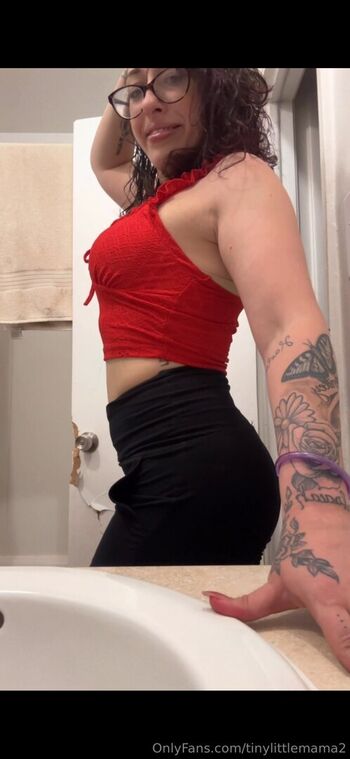 Leaked Tinylittlemama private photo viral onlyfans