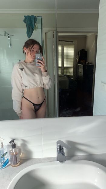 Leaked Tomhoppusdelonge private photo viral onlyfans