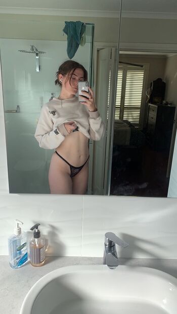 Leaked Tomhoppusdelonge private photo viral onlyfans