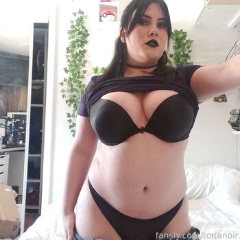 Leaked Torianabee page private photo viral onlyfans