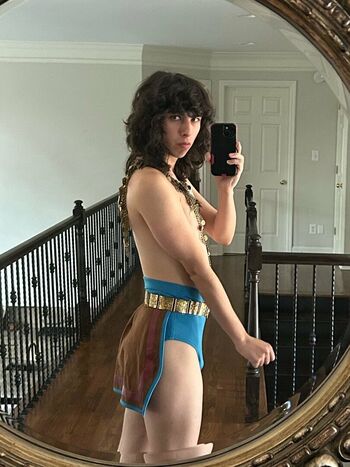 Leaked Treytheexplainer private photo viral onlyfans