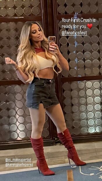 Trish Stratus
