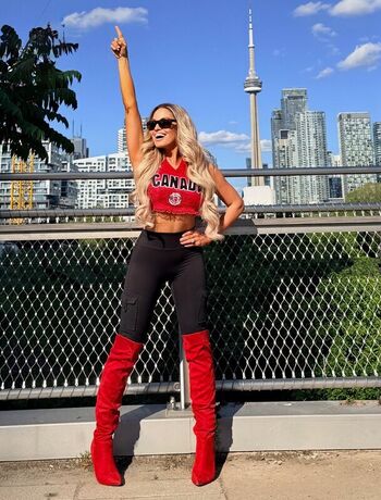 Trish Stratus